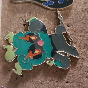 Marshadow Pin